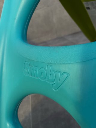 Tobogán infantil verde y azul