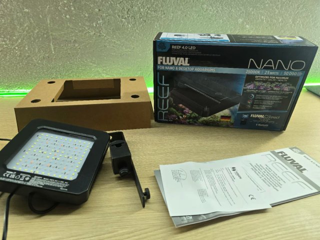 Fluval Nano 16879 - Lámpara LED Acuario Marino