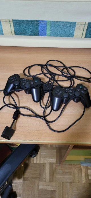 Consola PS2 Sony Negra + 2 Mandos