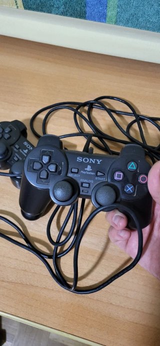 Consola PS2 Sony Negra + 2 Mandos