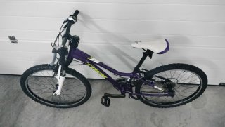 Bicicleta Trek 24 Morada