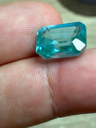 Topacio London Blue 6.25 Ct Natural AGL