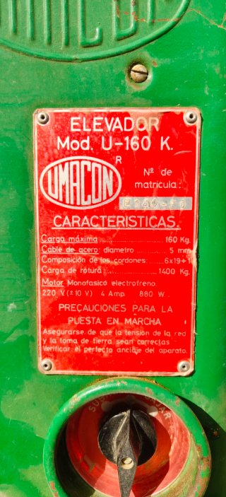 Elevador Carga Umacon U-160K Eléctrico