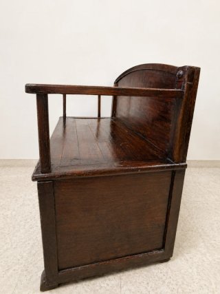 Banco arcón antiguo de madera