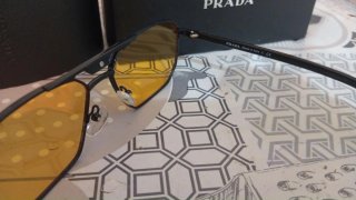 Occhiali da sole Prada