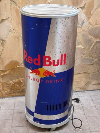 Nevera Red Bull Bote