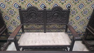 MUEBLES ANTIGUOS DE ESTILO ANDALUZ NEORENACENTISTA