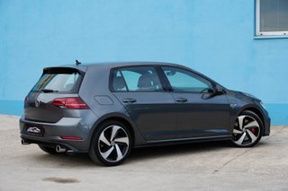 Volkswagen Golf GTI PERFORMANCE 2017