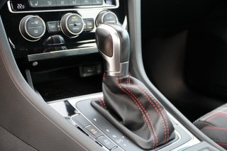 Volkswagen Golf GTI PERFORMANCE 2017