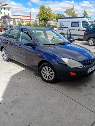 Ford Focus 2000