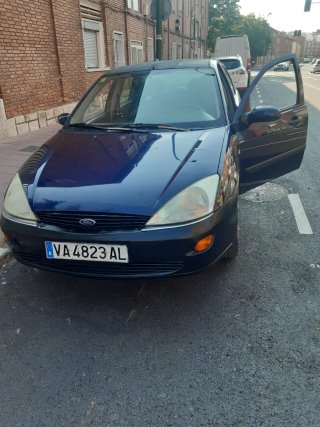 Ford Focus 2000