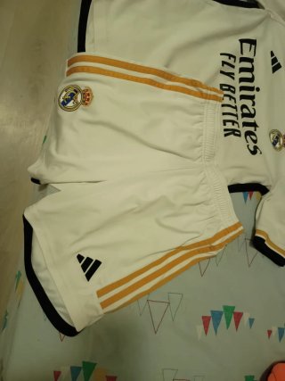 Conjunto Real Madrid niño 23/24