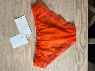 COS – Sheer Floral Lace Briefs – Vibrant Orange –