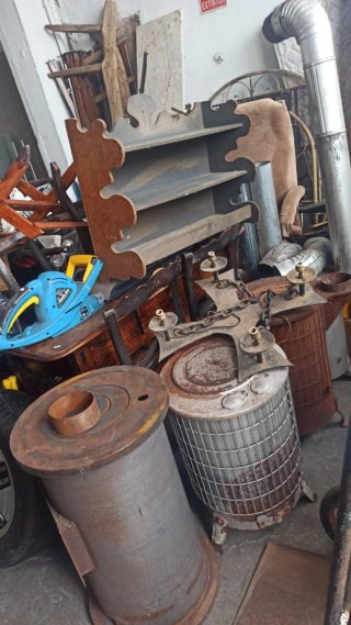 Se vende Estufas de leña metálicas