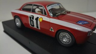 Slot Alfa Giulia GTA Team Slot 1:32