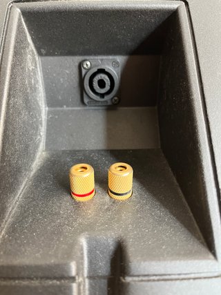 Altavoces RCF 300W Pasivos