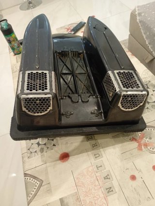Barco cebador con GPS y Sonda