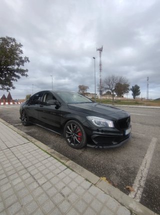 Mercedes-Benz CLA 45 AMG BLACK EDITION 1 4MATIC
