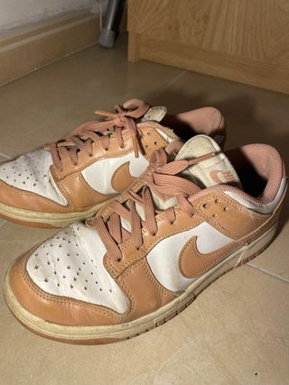 Nike Dunk Low Rosa y Blanco