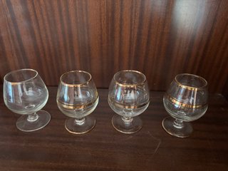 7 Copas Coñac Vintage Doradas