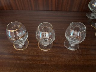 7 Copas Coñac Vintage Doradas
