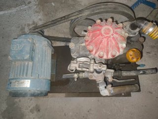 Motobomba de sulfato motor 4cv y bomba de 50 bar