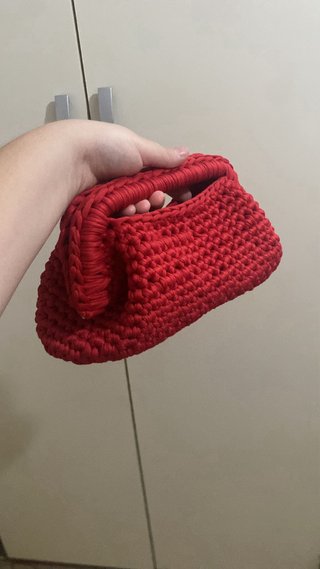 Borsa uncinetto rossa fatta a mano