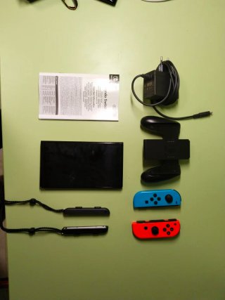 Nintendo Switch OLED Azul/Rojo