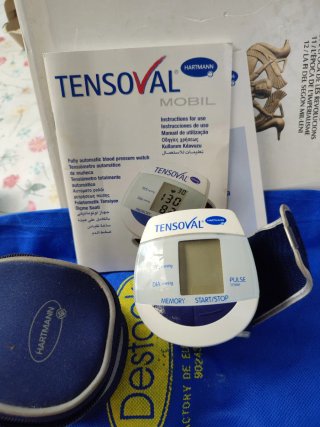 Tensiómetro de muñeca