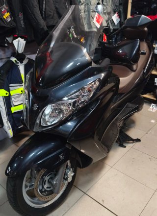 Suzuki Burgman 400 LIMiTED