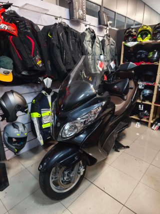 Suzuki Burgman 400 LIMiTED