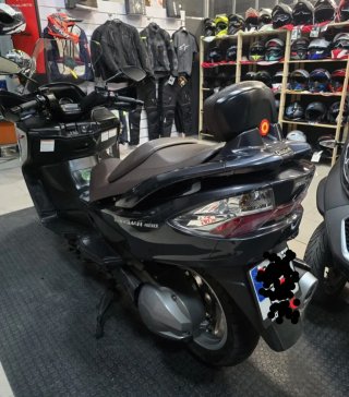 Suzuki Burgman 400 LIMiTED