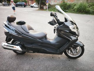 Suzuki Burgman 400 LIMiTED