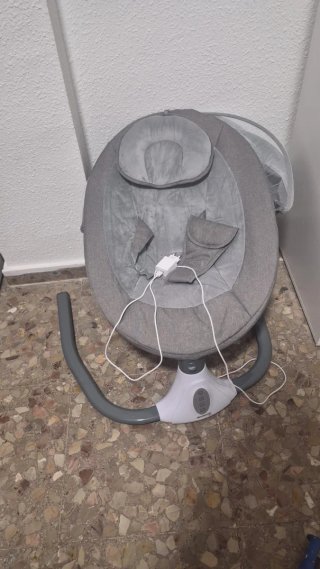 Hamaca para bebé nueva  FUNCIONA CORRECTAMENTE