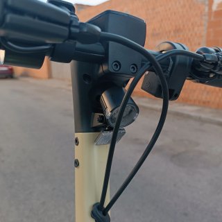 Vendo patinete eléctrico.