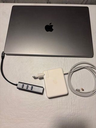 MacBook Pro 16 M1 Max 1TB y 32Gb de RAM