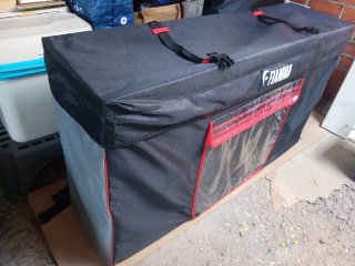 Arcón de tela para furgoneta o autocaravana.