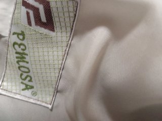 Abrigo cuadros gris y blanco con capucha