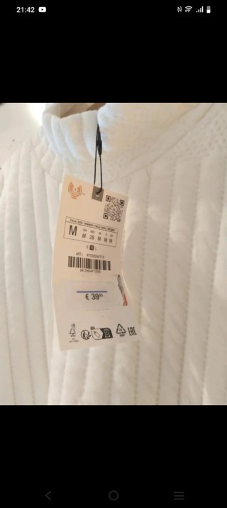 Vestido Zara Blanco tipo acolchado.