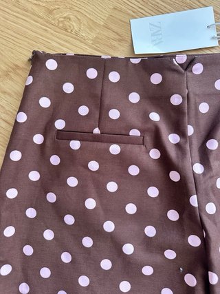Zara Shorts Lunares Marrón y Rosa