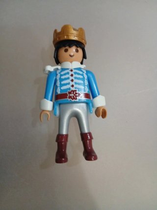 Playmobil Rey Azul Corona Dorada Este 3€