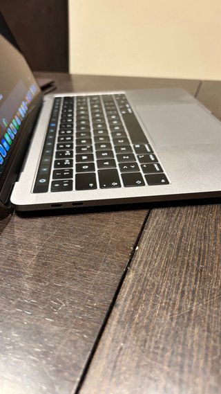 MacBook Pro 13 2019 Plata