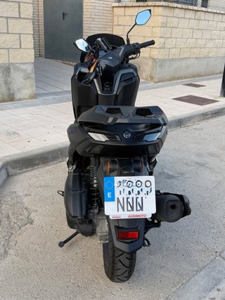 Yamaha NMAX 125 Connected 2025
