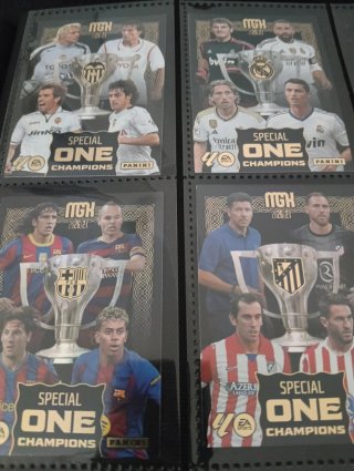 Lote 4 cromos megacracks Champions 2026/27