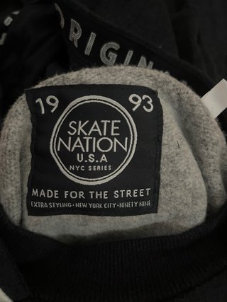 Sudadera Negra NYC Empire State Building