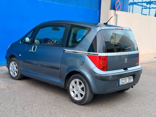 Peugeot 1007 Peugeot 1007 1.4 HDi Dolce