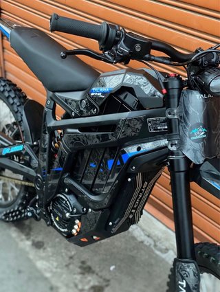 Talaria Sting R (MX4) Negra/Azul