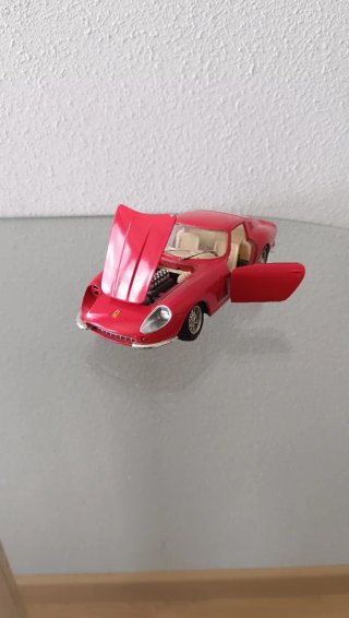 Maqueta Ferrari 275 GTB 4 Burago