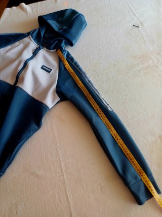 Felpa con zip McKenzie blu e bianca