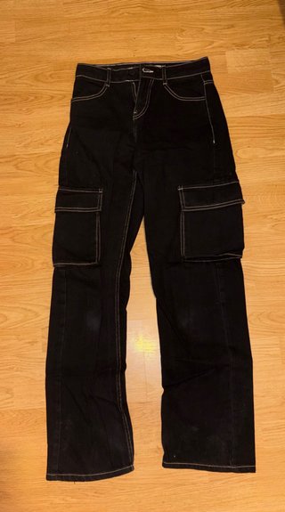 Pantalón cargo Bershka negro